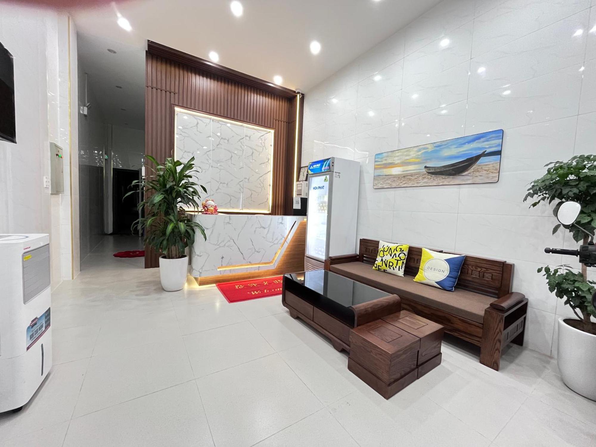 Khang Hotel Phủ Từ Sơn Exterior foto