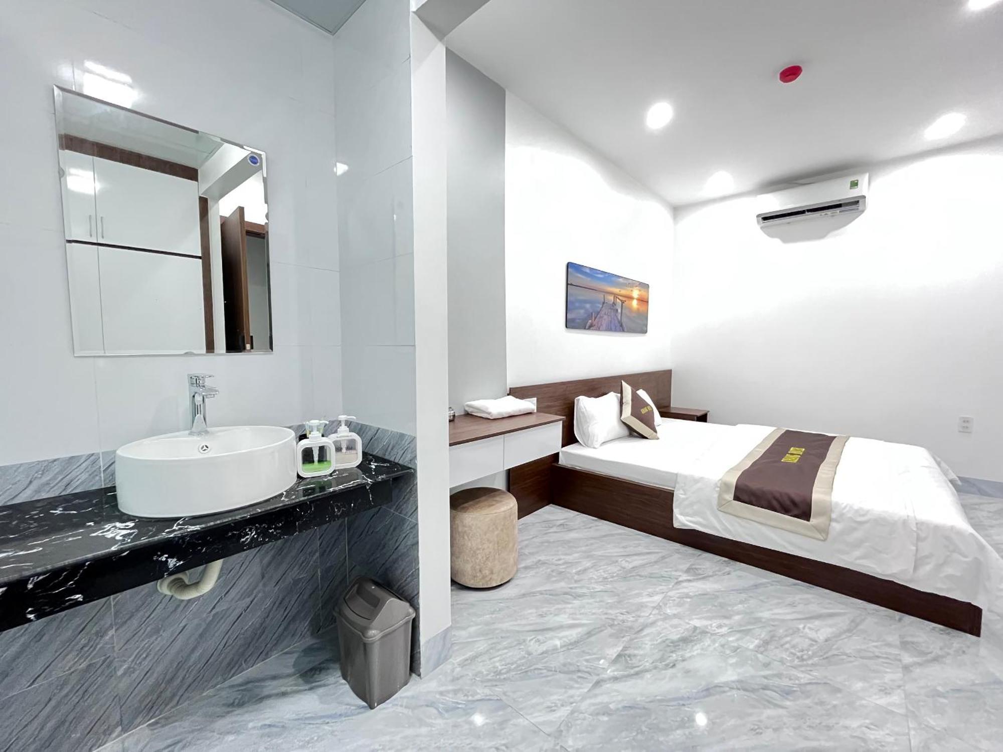 Khang Hotel Phủ Từ Sơn Zimmer foto